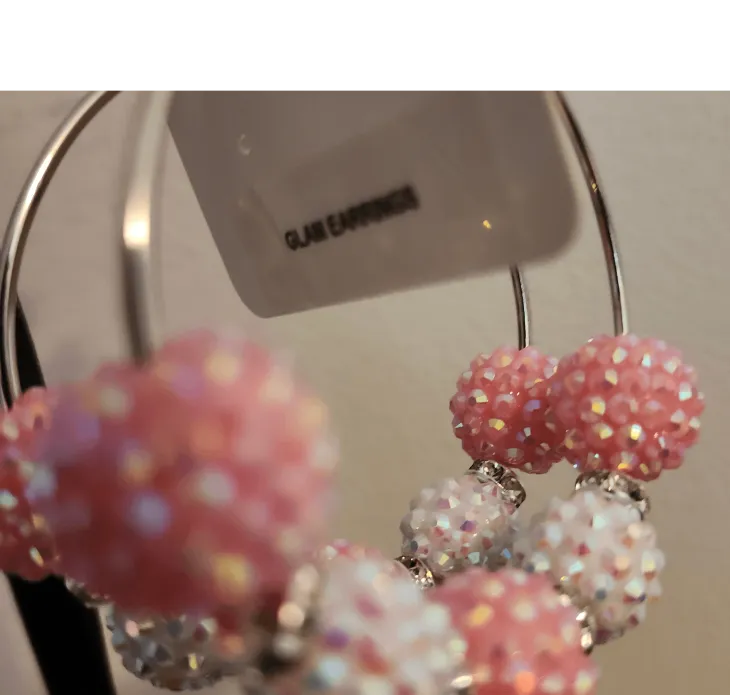 Glam Showcase Online Studio