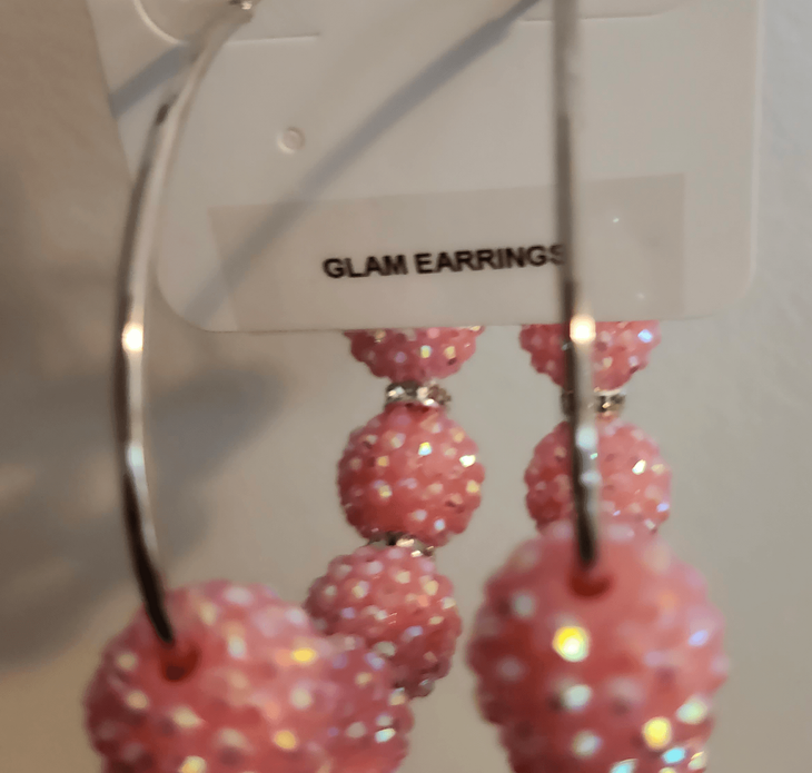 Glam Showcase Online Studio
