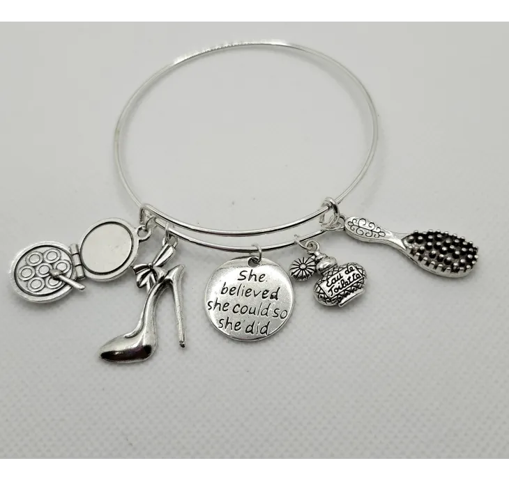 Glam Showcase Online Studio 