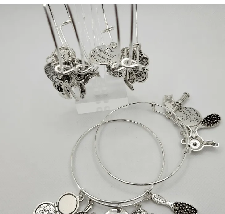 Glam Showcase Online Studio 